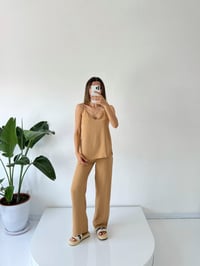 Monita Sütlü Kahve Ayrobin İp Askılı Pantolonlu TakımGausTAKIMGU001521