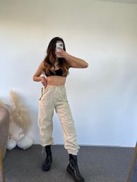 Num Taş Paraşüt PantolonGausPANTOLONGU00926