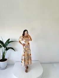 Olivera Sarı Çiçekli Balon Kol Elbise GausELBİSEGU001601