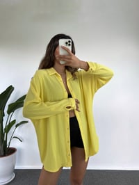 Sarı Oversize Krinkıl Gömlek GausGÖMLEKGU001251