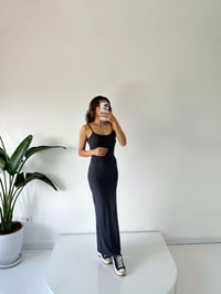 Silva Antrasit İp Askılı Sırt Dekolteli Maxi Elbise GausELBİSEGU001610