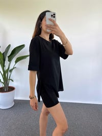 Siyah Yırtmaçlı Oversize TshirtGausTSHIRTGU001121