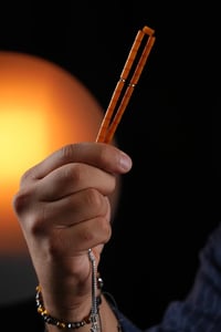 Bilek Boy Kişiye Özel Gümüş Harf Tasarımlı Sarı Sıkma Kehribar Tesbih