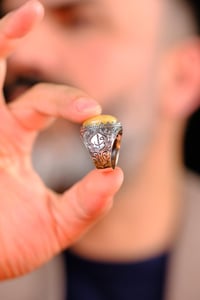 Koleksiyonluk Usta El İşçiliği Damla Kehribar Taşlı Gümüş Yüzük