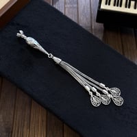 Motif İşlemeli Gümüş Püskül
