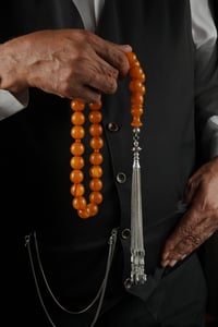 Şahin Ağa Serisi Büyük Boy Küre Model Sıkma Kehribar Tesbih