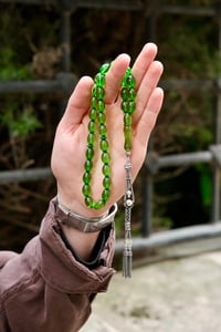 Yeşil Kaya Damla Kehribar Özel Gümüş Tasarım Tesbih (Amber), (مسبحة قطرة كهريبار)