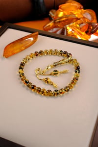 Yoğun Toprak Fosilli Bilek Boy Gümüş Gold Tasarım Damla Kehribar Tesbih (Amber), (مسبحة قطرة كهريبار)