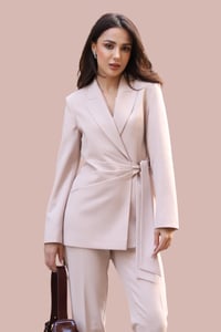 busıness woman- TAŞ-