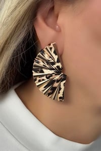 Leopar Küpe