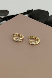 Lineer Vip Seri Küpe