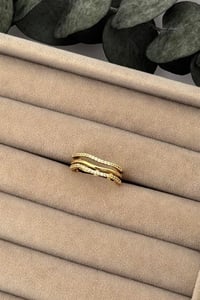 Spiral Desenli Gold Yüzük