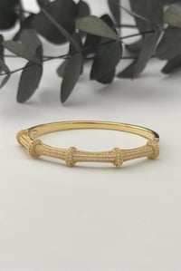 Taşlı Gold Kelepçe Bileklik