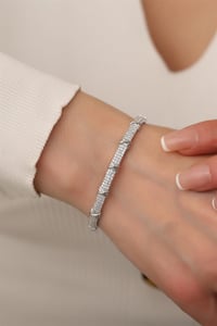 Zircon Stone Silver Çelik Kelepçe Bileklik