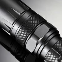 NITECORE SRT5 750 LUMEN  EL FENERI (1X18650)