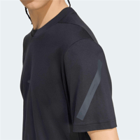 M Z.N.E. TEE RE