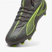 ULTRA 5 PLAY+ FG/AGMatte Aged Silver-Yellow Alert-Puma Aged