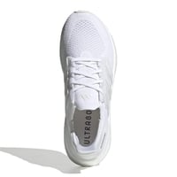 ULTRABOOST 5