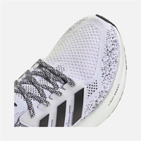 ULTRABOOST 5