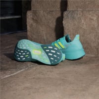 ULTRABOOST 5