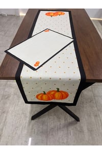 3 Boyutlu Desenli Runner Örtüsü Ve Amerikan Servisi 40 X 140 - 4 Adet