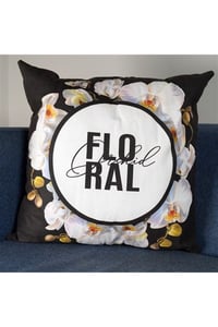 3d Floral Desenli Fermuarlı Yastık Kılıfı