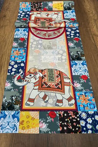 Fil Figürlü Etnik Desenli Runner 40x140 Cm