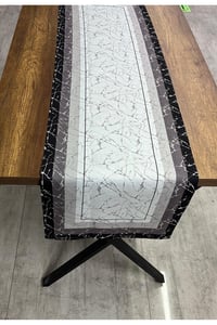 Şeritli Siyah Beyaz Leopar Runner 40 X 140