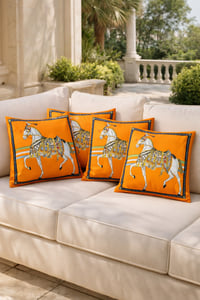 Tarzını Seç Royal At Desenli Salon Dekoru 4'lü Kırlent Kılıfı 40x38