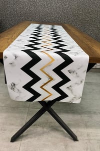 Zigzag Desenli Runner 40x140 Cm