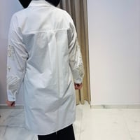 KOLLARI TAŞLI POPLİN TUNİK