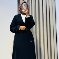 NURCAN ÇETİN HEDDY V YAKALI ELBİSE
