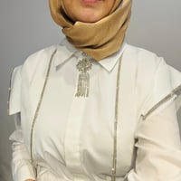 OMUZLARI TAŞLI POPLİN GÖMLEK