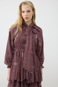 SPRİNG DESENLİ ŞİFON KATLI ELBİSE BORDO