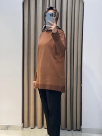 TIĞ TRİKO ETEK UCU SİMLİ TRİKO TUNİK KAHVE