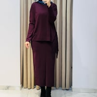 TIĞ TRİKO PÜSKÜL DETAYLI BLUZ ETEK RAYON TAKIM MÜRDÜM
