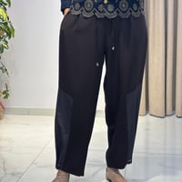 YUSUF ÖZDEMİR PARAŞÜT KUMAŞ DETAYLI  PANTOLON LACİVERT KAHVE SİYAH