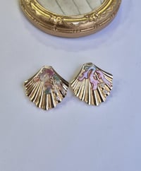 DENİZ KABUĞU KÜPE 