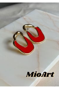 Asimetrik Küçük Boy Mineli Küpe