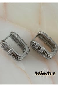 Baguette Design Üçgen Taş Çelik Serenay Sarıkaya Kombin Küpe