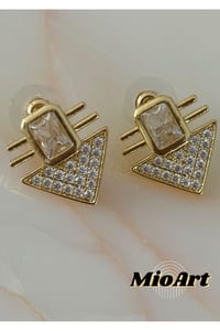 Baguette Design Üçgen Taş Çelik Serenay Sarıkaya Kombin Küpe