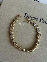 Damla Kesim Taşlı Gold Bileklik