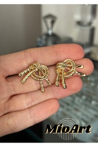 Düğüm Tasarım Kore Model Şık Trend Küpe