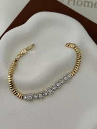 Elmas Kesim Taşlı Gold Bileklik