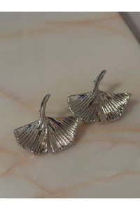 Ginkgo Biloba Yaprağı Detaylı Şık Kadın Bijuteri Küpe