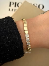 Gold Taşlı Sıralı Bileklik