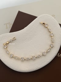 Gold Taşlı Tasarım Çelik Bileklik