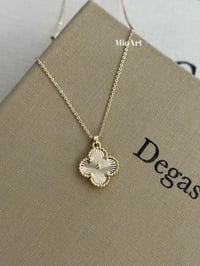 Gold Yonca  Büyük Boy Kolye