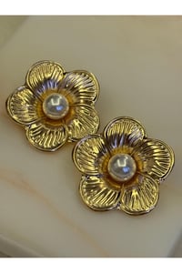 İncili Çiçek Küpe