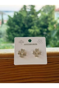 Kadın Flora Taşlı Çiçek Küpe
